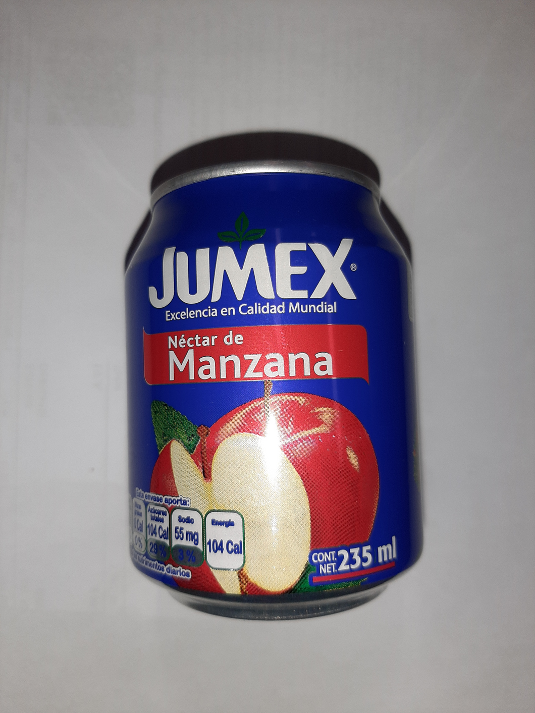 Jugo mini lata Jumex sabor manzana 235ml
